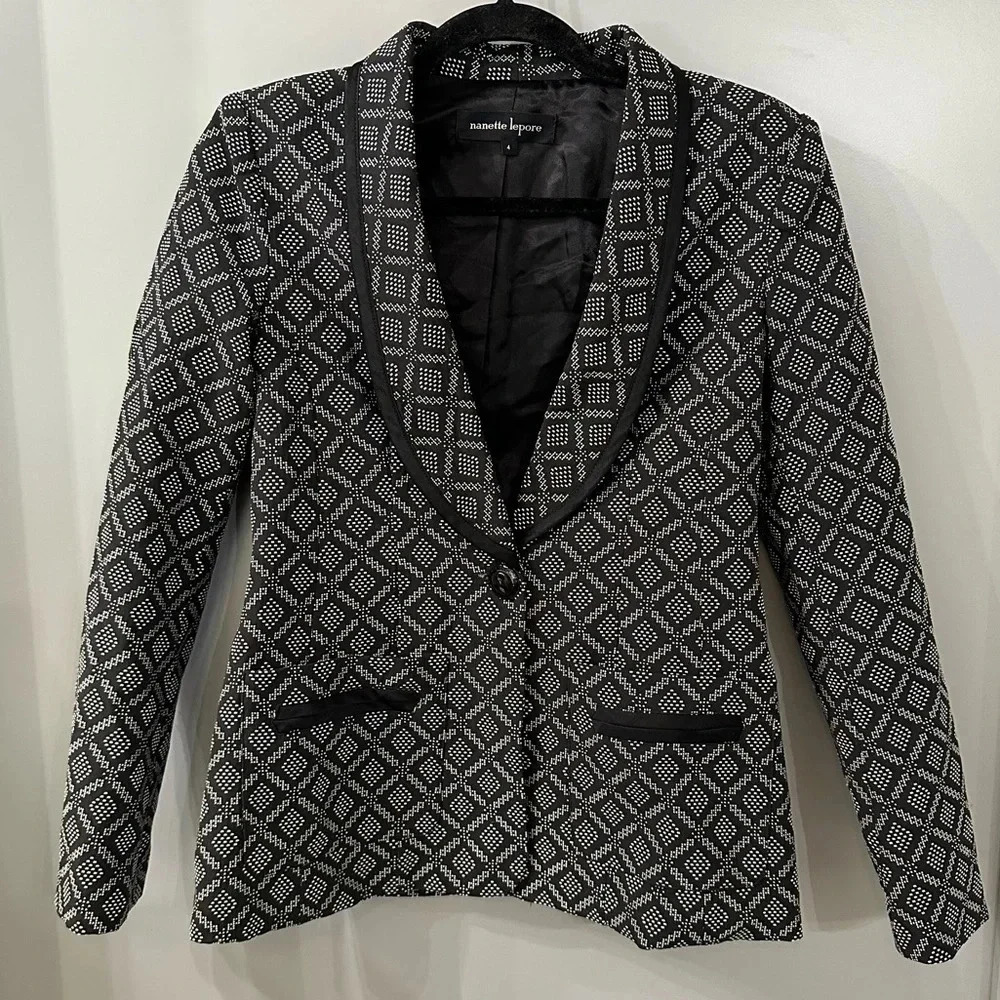 Nanette Lepore Satin Tipped Tuxedo Smoking Jacket Blazer Black White Size 4